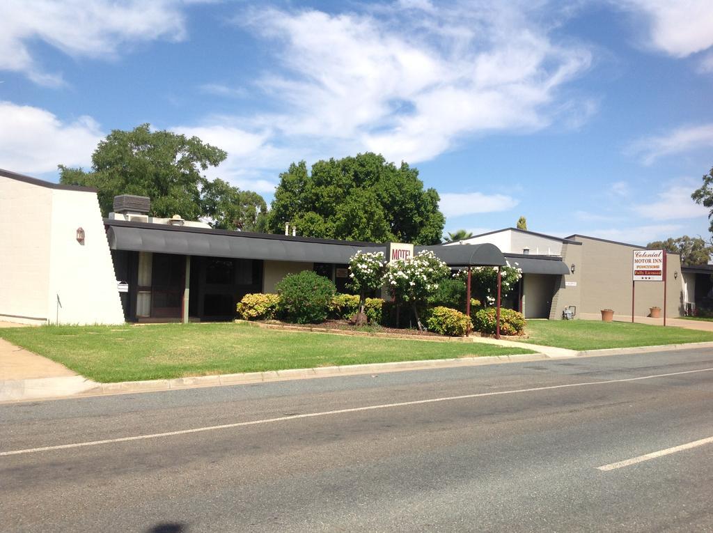 Cobram Colonial Motor Inn 외부 사진