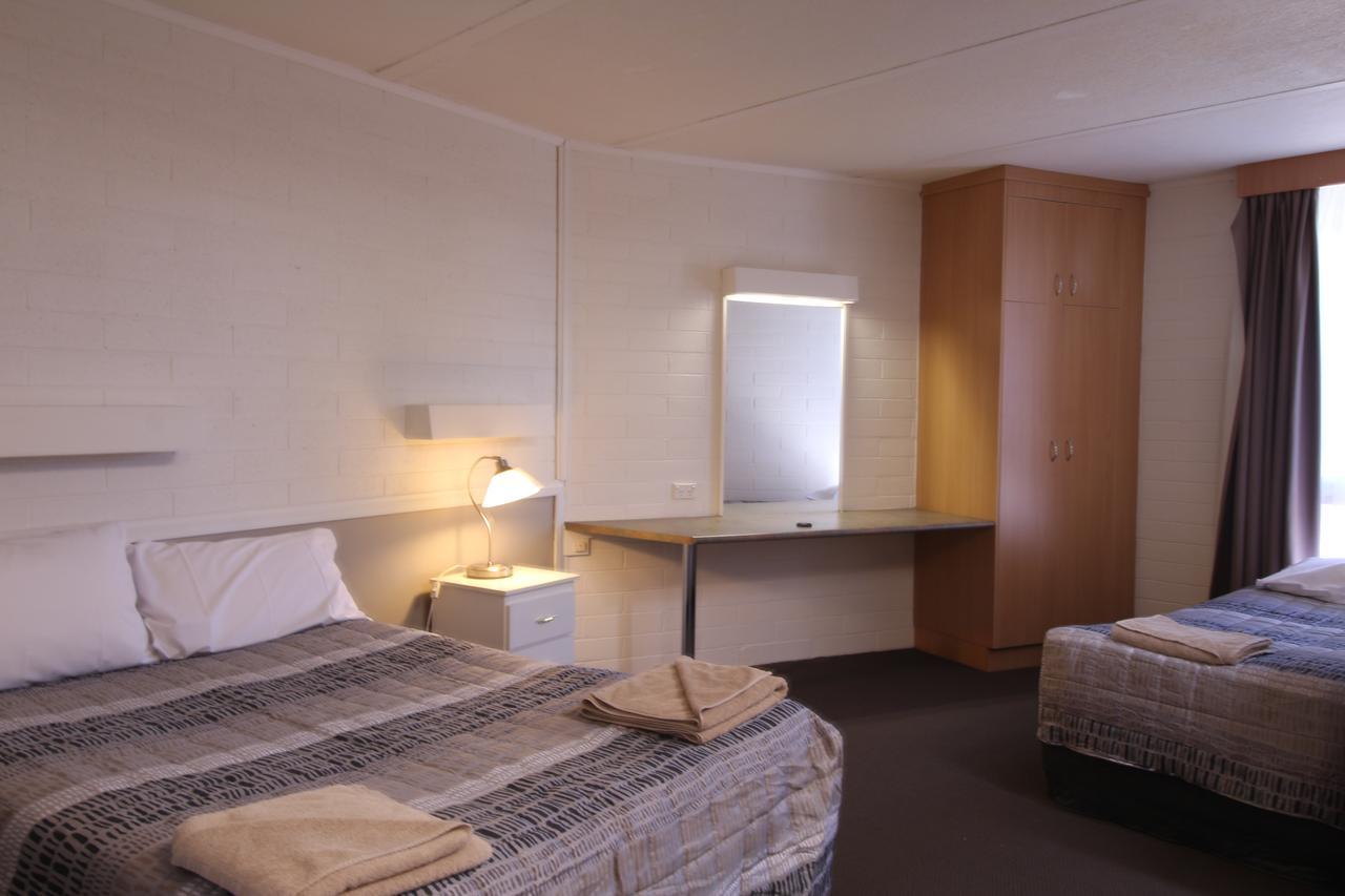 Cobram Colonial Motor Inn 외부 사진