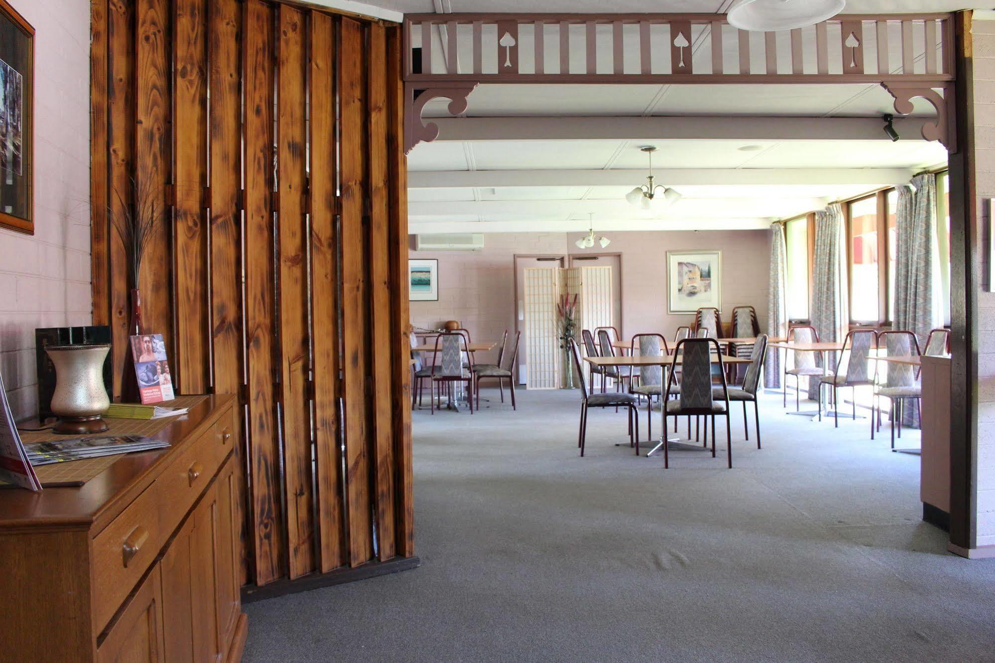 Cobram Colonial Motor Inn 외부 사진